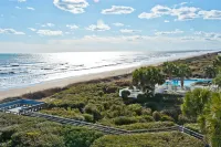 Luxurious Oceanfront Villa - Pool, Hot tub, Waterfront View