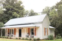 Homewood Historic Getaway