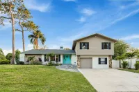 Escape to Clearwater Oasis w/ amazing heated pool! Hotels near Sylvan Abbey Memorial Park & Funeral Home