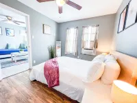 Cozy Retreat with Easy Access - Comfortable Urban Oasis