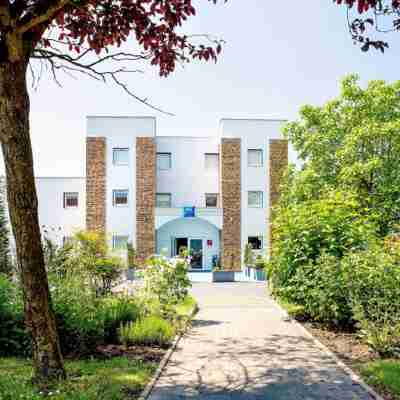 ibis Styles Valenciennes Petite Forêt Hotel Exterior