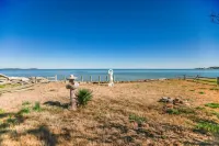 Charming Outdoor Escape with Stunning River Views - Cozy Haven