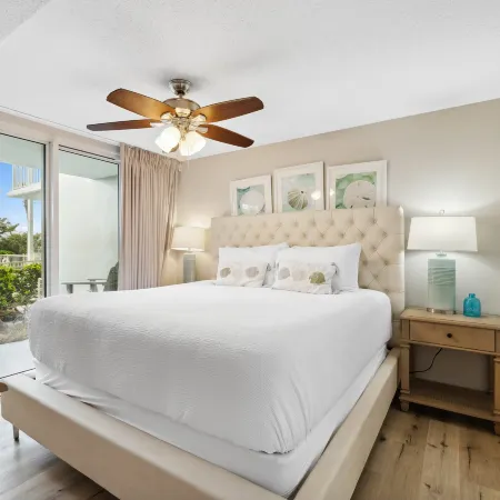 Pelican Beach 114