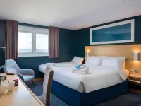 Travelodge Hellingly Eastbourne Hotel Отели в г. Чиддингли