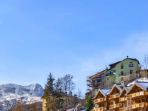 ヴィラ ナイス ビュー イン ポンターニャ テムのホテル