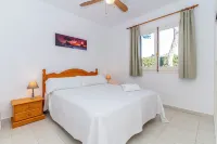 Apartamentos Ses Anneres Các khách sạn ở Cala en Forcat