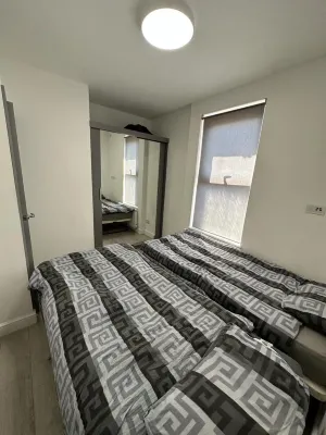 Second Av Flat 4 Hendon London