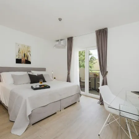 Villa in Nin with Stunning Sea Views