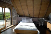 La Ferme de Moulhac Hotels in Laguiole
