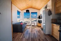 Blue View Cabin 6B with Hot Tub Hoteles en Laugarvatn