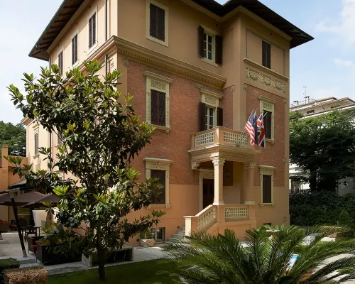 Unahotels Villa dei Platani Foligno Hotels in Foligno