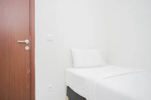 Comfy 2Br Apartment at Parkland Avenue