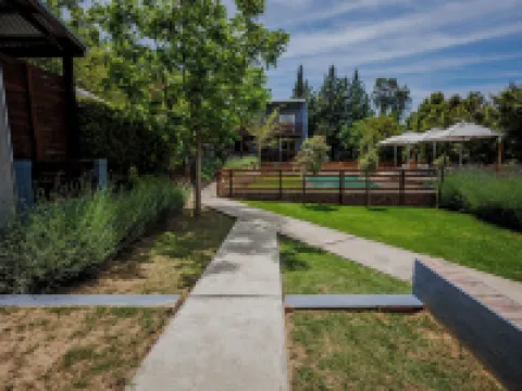 A Hilltop Country Retreat Hotels near Drostdy Museum