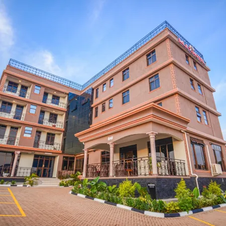 Mlex Hotel Отели в г. Майя
