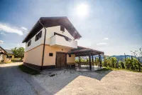 Vineyard Holiday House Kerin