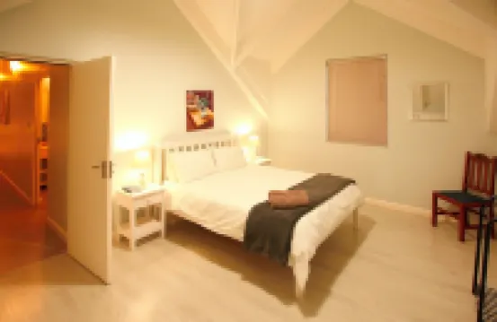 蘭格班的99步，睡8人