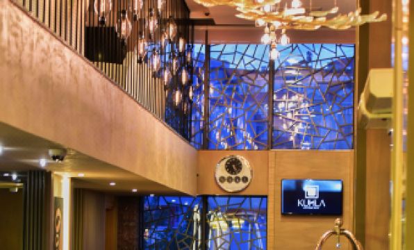 Kuhla Hotel - Housity