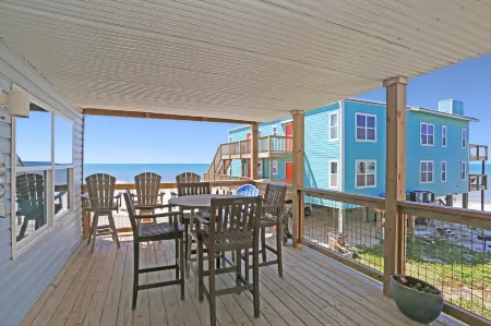 Paradise by the Gulf by Pristine Properties Vacation Rentals