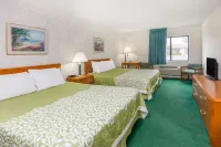 Days Inn by Wyndham Alpena Hotels in Alpena