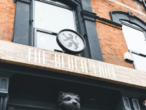 Black Lion Hotel Hotels in Salford