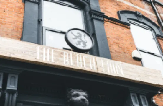 Black Lion Hotel Hotels near University of Salford - Alumni