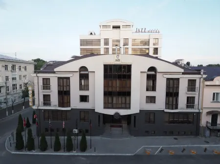 Mercure Chisinau Center Jazz Hotel Отели в г. Кишинев