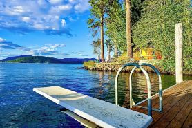 +Luxury Lakefront for 12+ Private Beach & Dock, Huge GameRoom & Indoor Koi Pond!