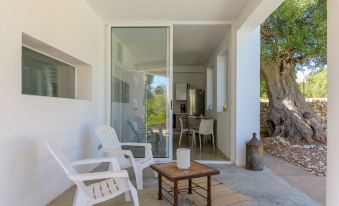 Trullo Chiara Con Piscina by Wonderful Italy