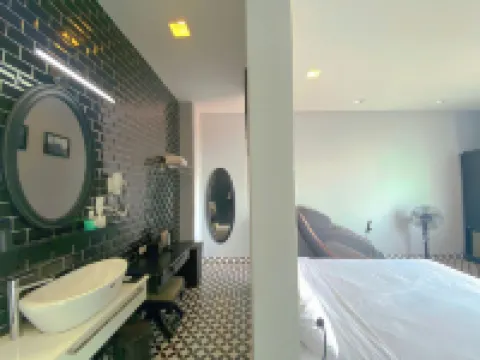 โรงแรม ทีทีอาร์ สกายพูล วิว โรงแรมในด่าหลัต