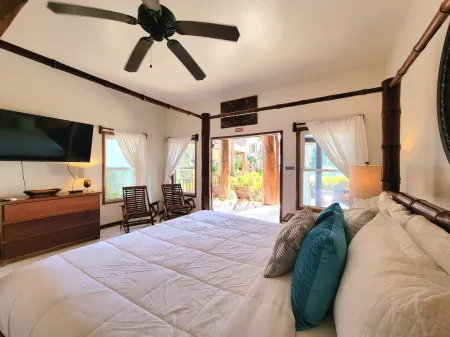 Indigo Belize 3A 3 Bedroom Condo by RedAwning Отели в г. Ambergris Caye
