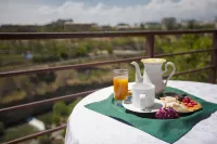 Olympia Garden Hotel - Bữa sáng