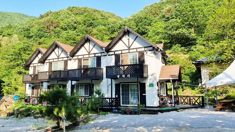 Jirisan Yeonriji Pension