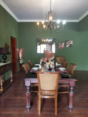 Bono Luxury Guesthouse - Guest houses