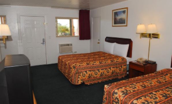 Stone Inn Extended Stay U of A