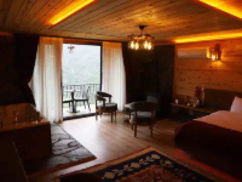 Yamacda Suit Otel Hotels in Camlihemsin