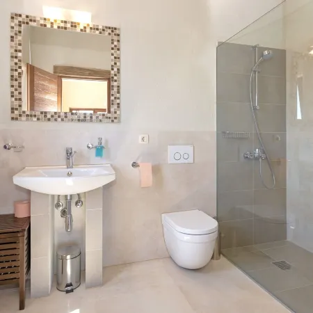 Luxury Villa Sea Seeker with Pool