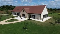 Aux 3 Forêts Hotels in Saint-Bonnet-de-Four