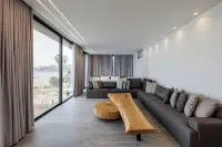 Middle Beach Hotel Hotels in Sahel Aalma