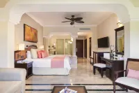 Grand Palladium Select White Sand Resort & Spa - All Inclusive - Balcony