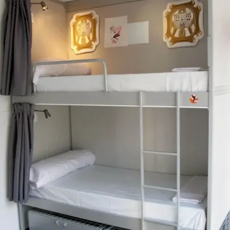 Hammock Hostels - Bandra