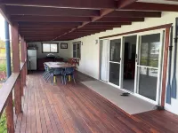 1 Tree Escape Wooli - When quality counts for relaxing.Fisherman's Delight Hotels in Wooli