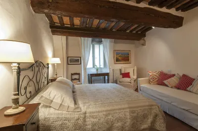 B&B Arena di Lucca Hotels near Via Fillungo