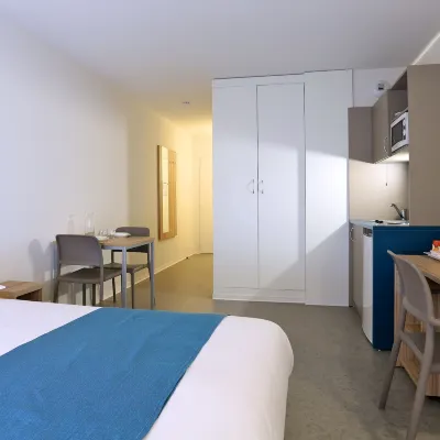 Apparteo Marseille Hotels near Saint-Tronc