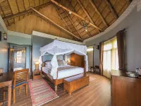 Emburara Farm Lodge Hotels in Kashari