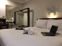 Burza Hotel - 3-Star