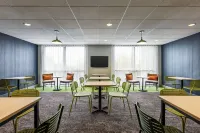 Spark by Hilton Germantown Washington DC North Hotels in Германтаун