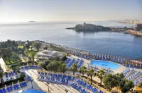 Verdi St George's Bay Marina - Beach