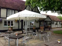 The Crown Pub, Dining & Rooms Hotels in Radwell