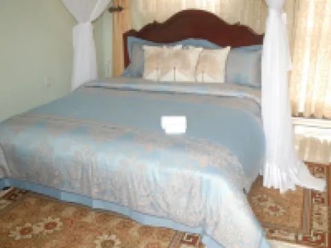 TJ Global Hotel Kasese โรงแรมในคาเซเซ