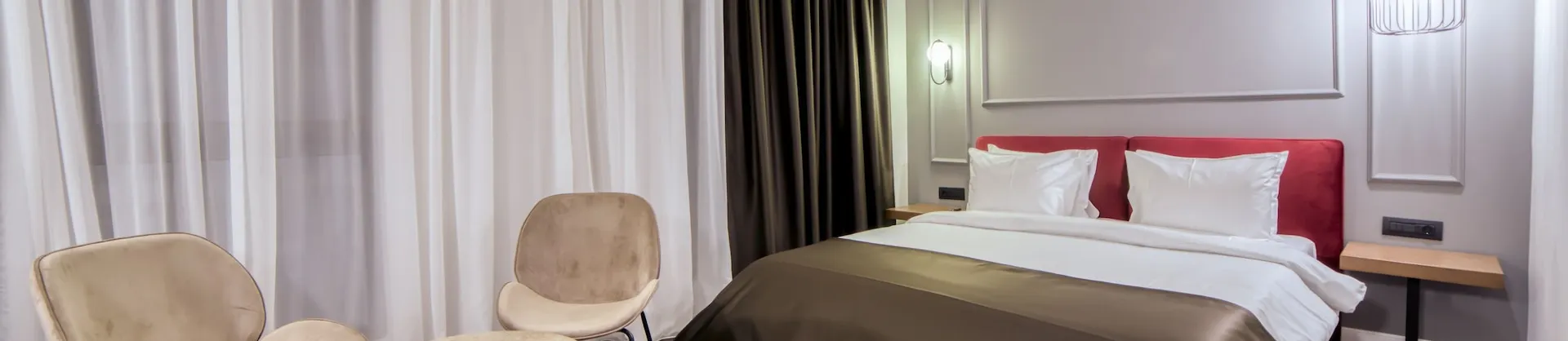 4-Star Select Hotels